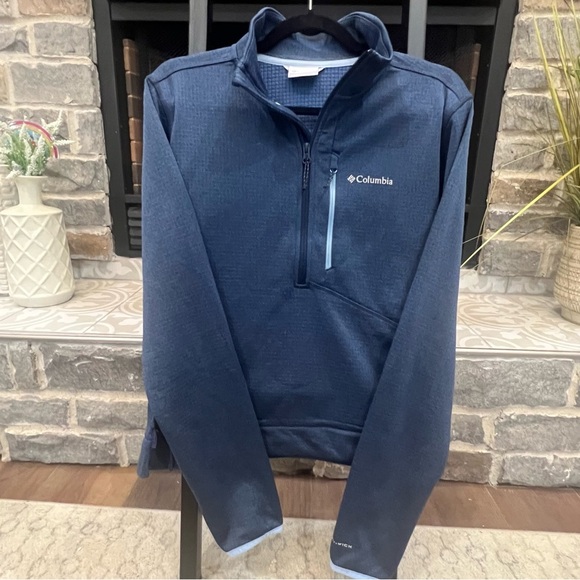 Columbia Pullover - Picture 1 of 3